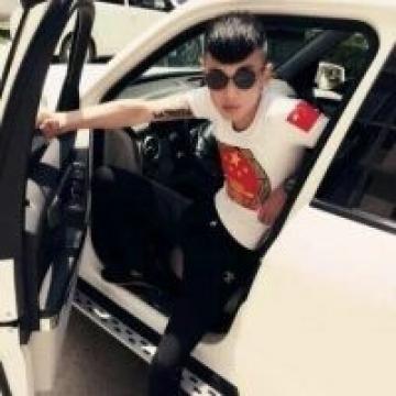 生人可以变成熟人，可是熟人要变成了生人