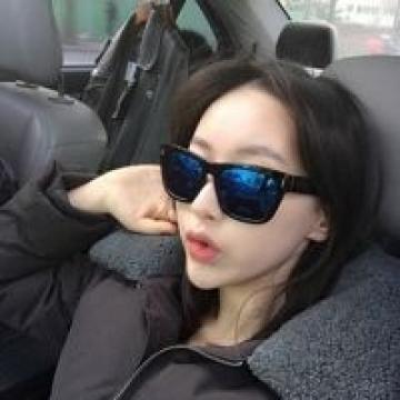 抓不住的东西，连伸手都是愚蠢的