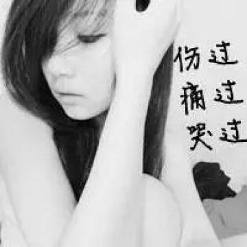 拂乱了一缕长发