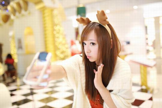 超萌自拍少女