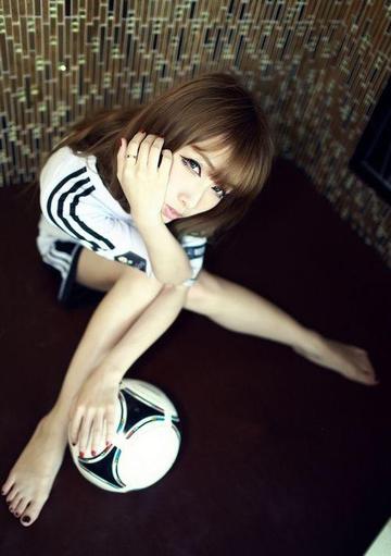 美腿足球宝贝