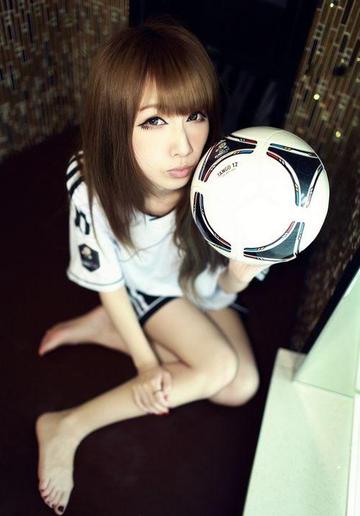 卖萌足球宝贝