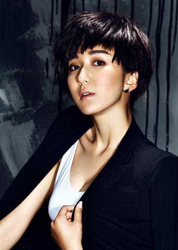 “女汉子”娄艺潇