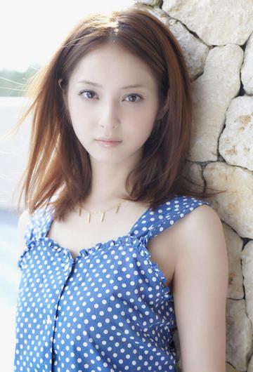 女神佐佐木希