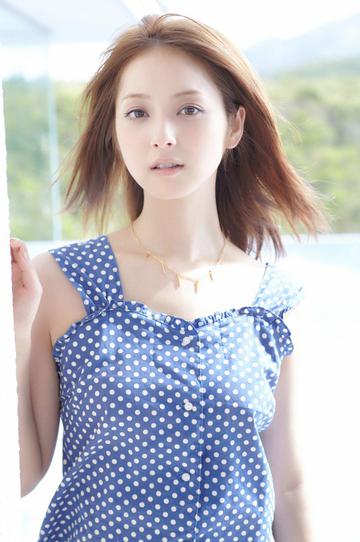 超人气名模佐佐木希