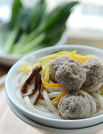 鱼丸粗面