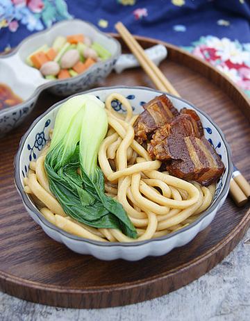 红烧肉手工拉面