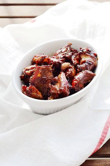 砂锅红烧鸡肉