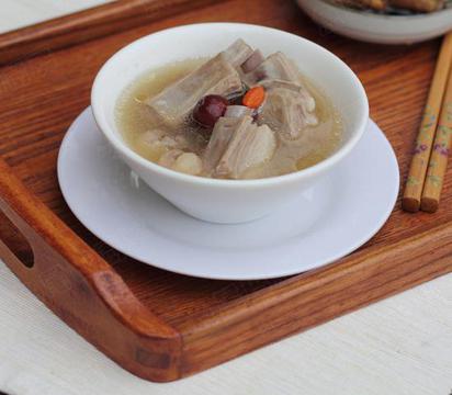 当归红枣羊肉汤