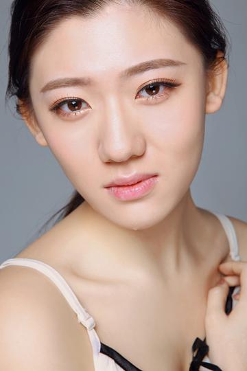 大三学生王玥