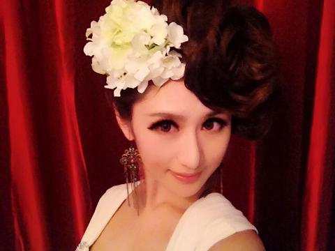 百变美女常海伦