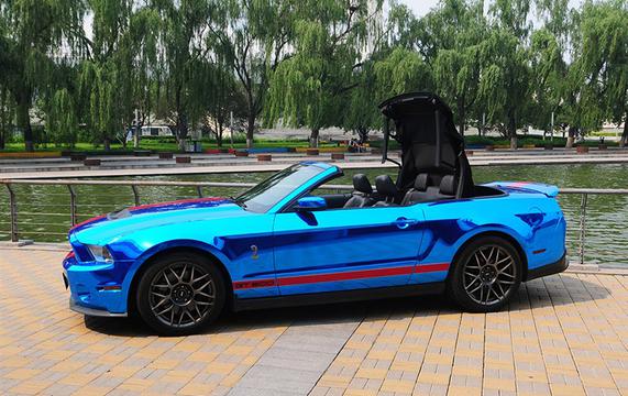 福特野马GT500敞篷版