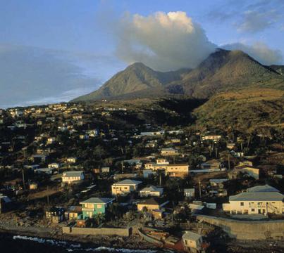 苏弗里耶尔火山