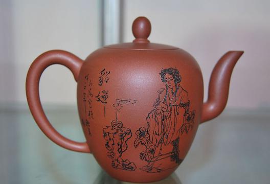 貂蝉紫砂壶