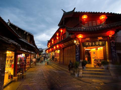 丽江古城的夜