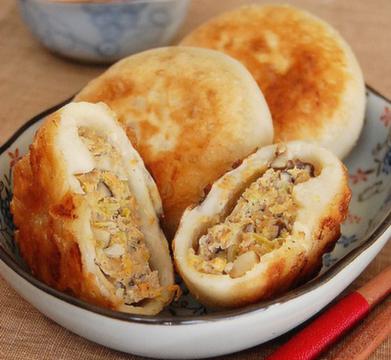酸菜羊肉馅饼