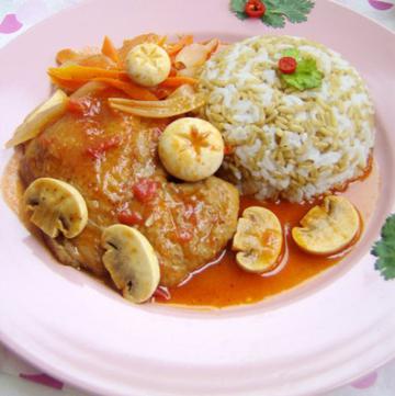 洋葱茄汁鸡扒饭