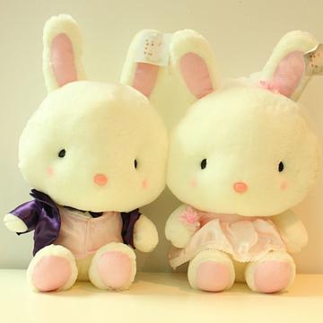 情侣婚纱兔