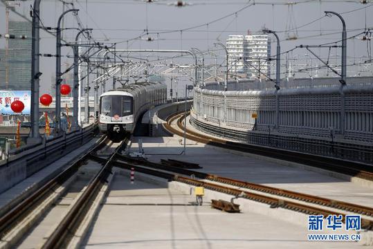 中国首条跨省地铁开通:昆山直达上海票价7元
