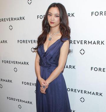 美丽大方汤唯