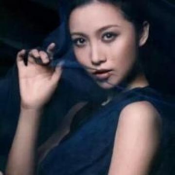 愿你成为这样的人：外表平静如水，内心坚定如山