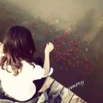 一饮孤酒就醉 一见风就流泪