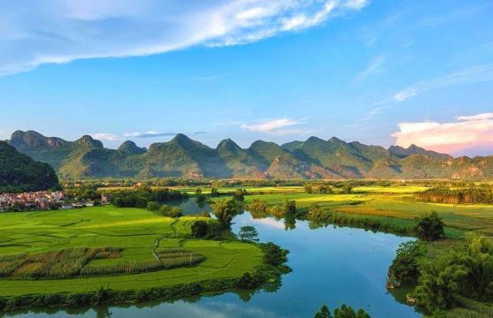 美丽的桂林山水图