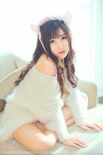 嫩模悠悠与吻熙古典和现代的完美写真