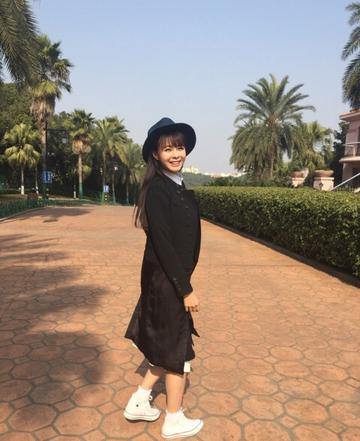 沈梦辰快乐街拍