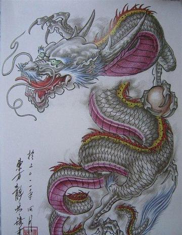 时尚彩色披肩龙纹身图案