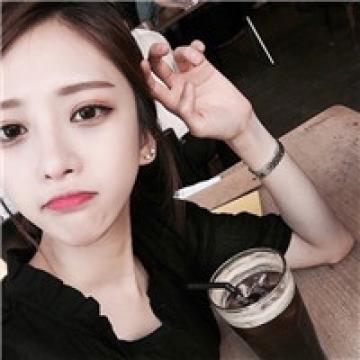 很有气质的美女