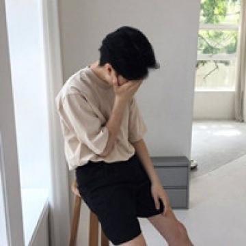 帅气个性的韩系男生