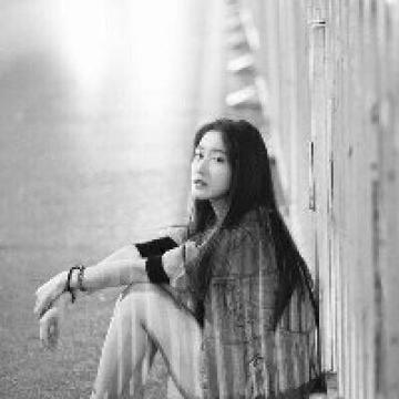 孤独的人总是晚回家