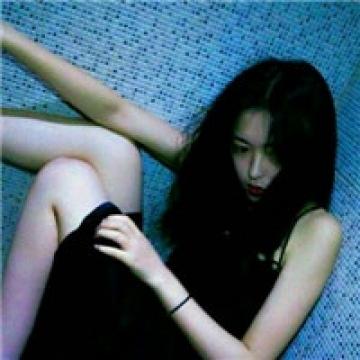 因为伤心于是孤独