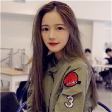 个性时尚的女生