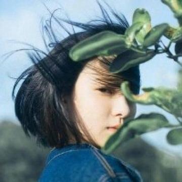 超萌好看女生