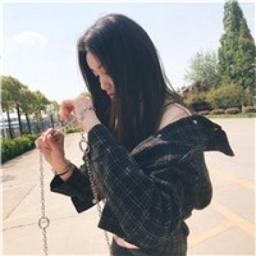 超酷的漂亮女生