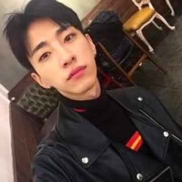 帅气外貌吸引人