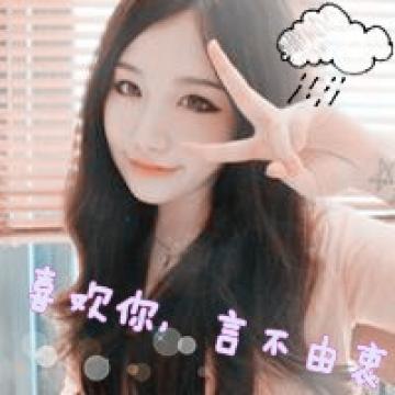 动作相似开心的情侣