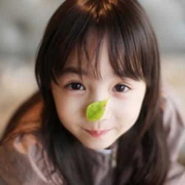 萌化你的心的小孩