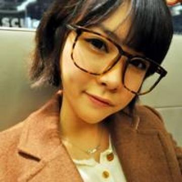 积极乐观的幸福情侣