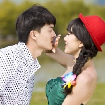 恩爱夫妻典范
