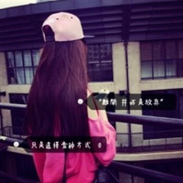 别样的女生背影