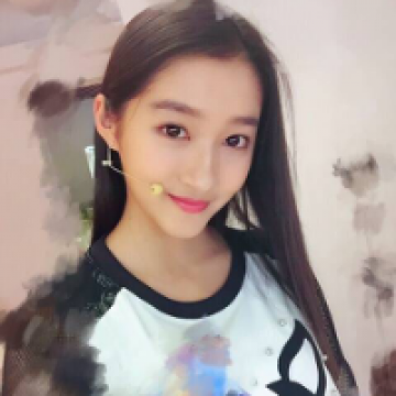 人气小花关晓彤