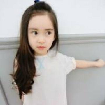 很可爱的小萝莉