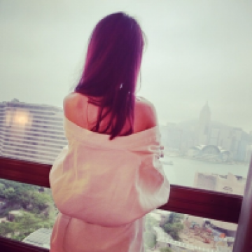一道唯美的背影