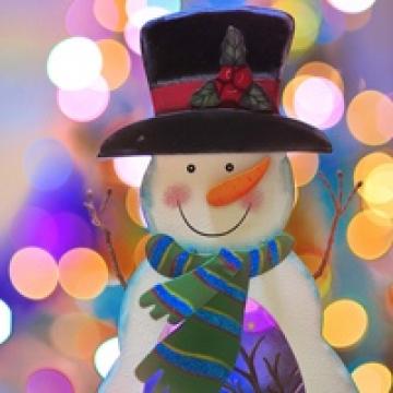 雪地里的小雪人
