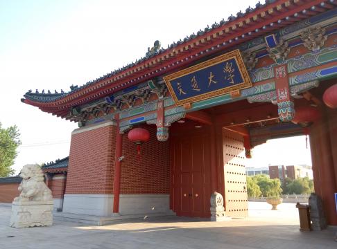 上海交通大学校内景色