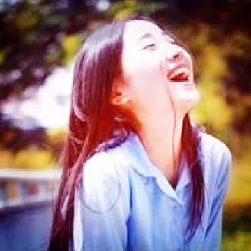 阳光爽朗的笑脸