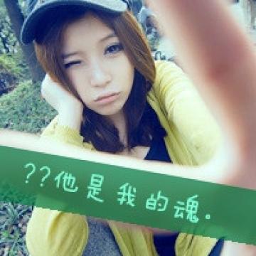 漂亮的戴帽子女生